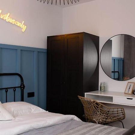 Blue Moon. Cozy Apartment Near Iulius Mall Κλουζ-Ναπόκα Εξωτερικό φωτογραφία